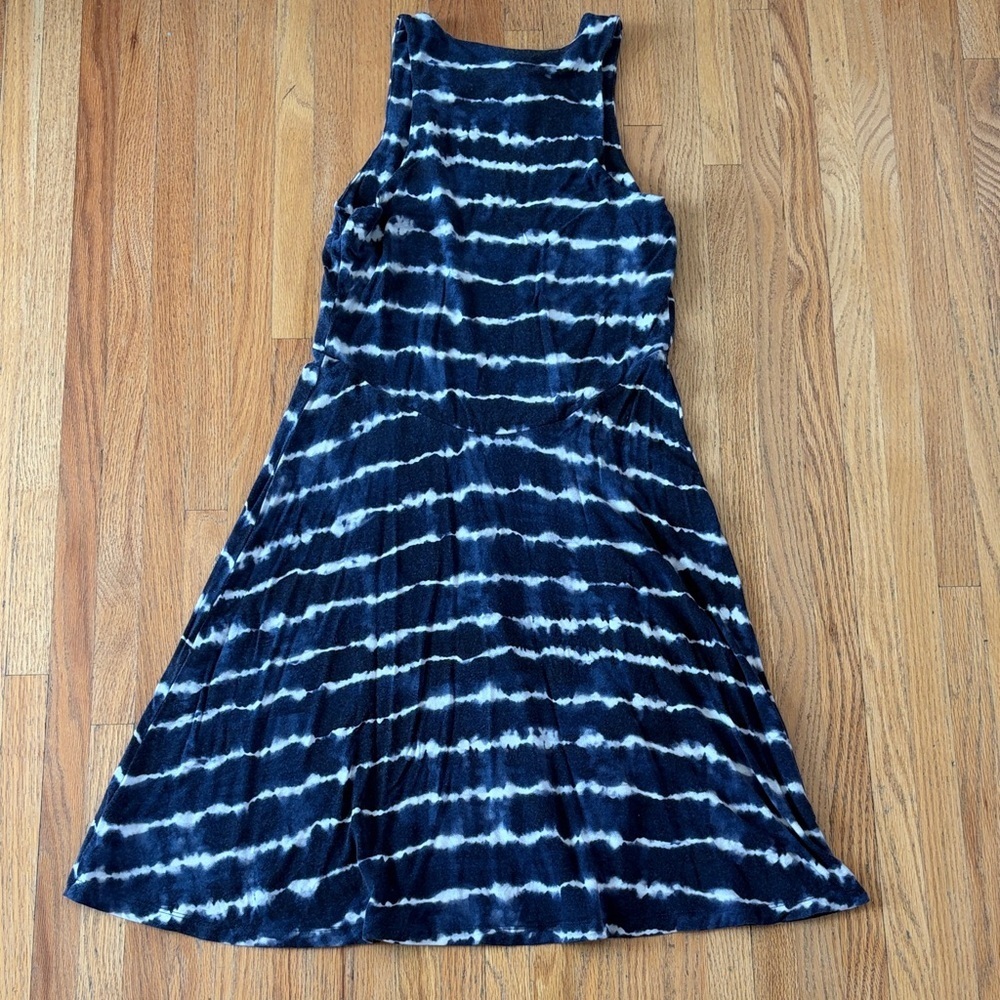 Athleta Santorini Thera Tie Dye Blue Striped Dress Size S Tall Sleeveless Flare - Picture 3 of 5